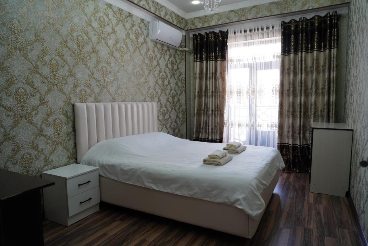 Nice And Comfortable Apartment In The Downtown Of บิชเคก ภายนอก รูปภาพ