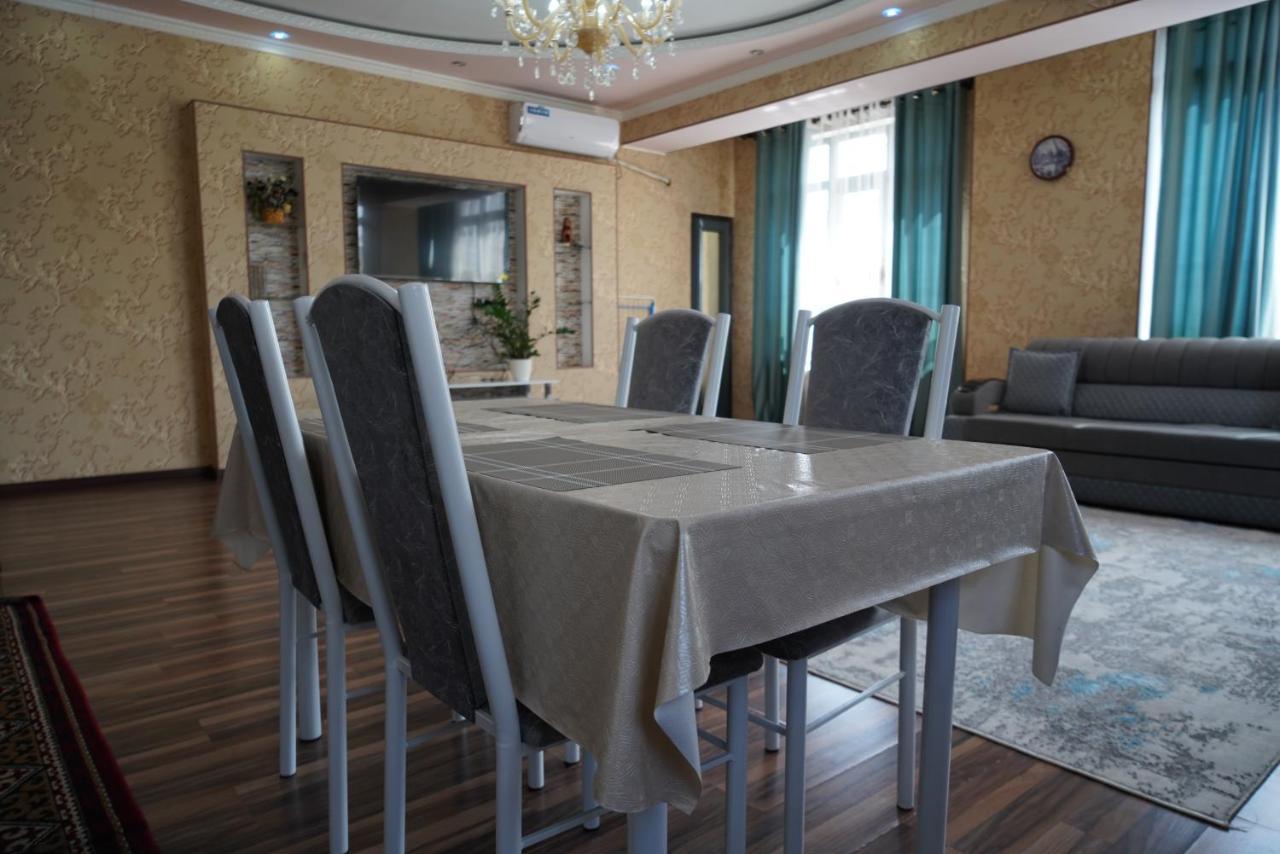 Nice And Comfortable Apartment In The Downtown Of บิชเคก ภายนอก รูปภาพ